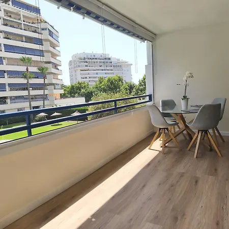 Appartement With Private Bathroom In Shared Marbellac